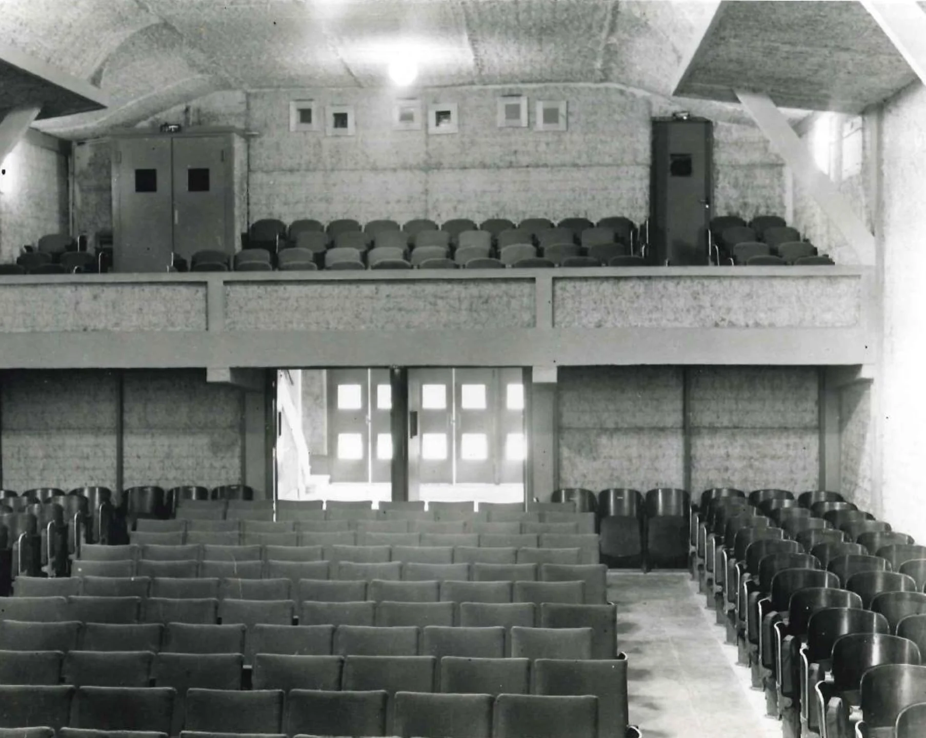 La salle du Cinédori en 1953